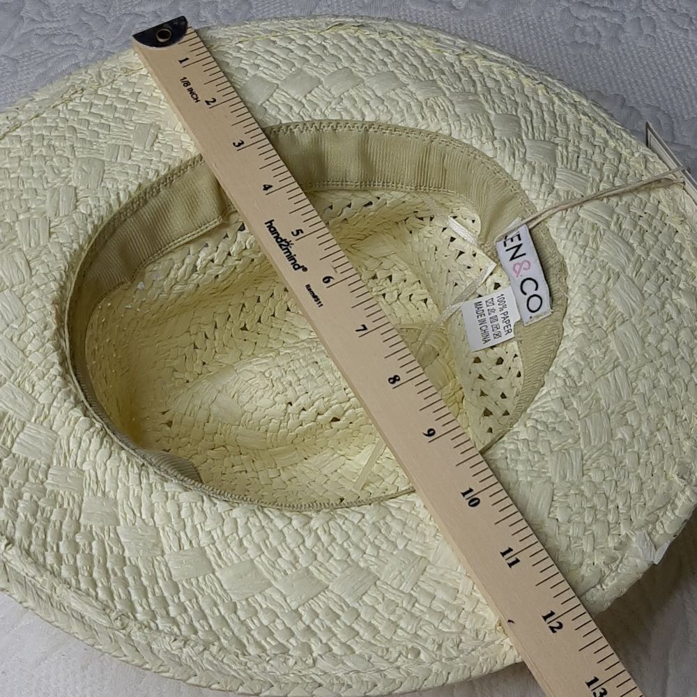 Jen&Co Cream Paper Hat NWT - Picture 8 of 9